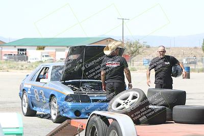 media/May-18-2022-Open Track Racing (Wed) [[f96b7d3cf4]]/Around the Pits/